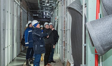 Ход строительства академии настольного тенниса в Оренбурге контролируют депутаты ЗС